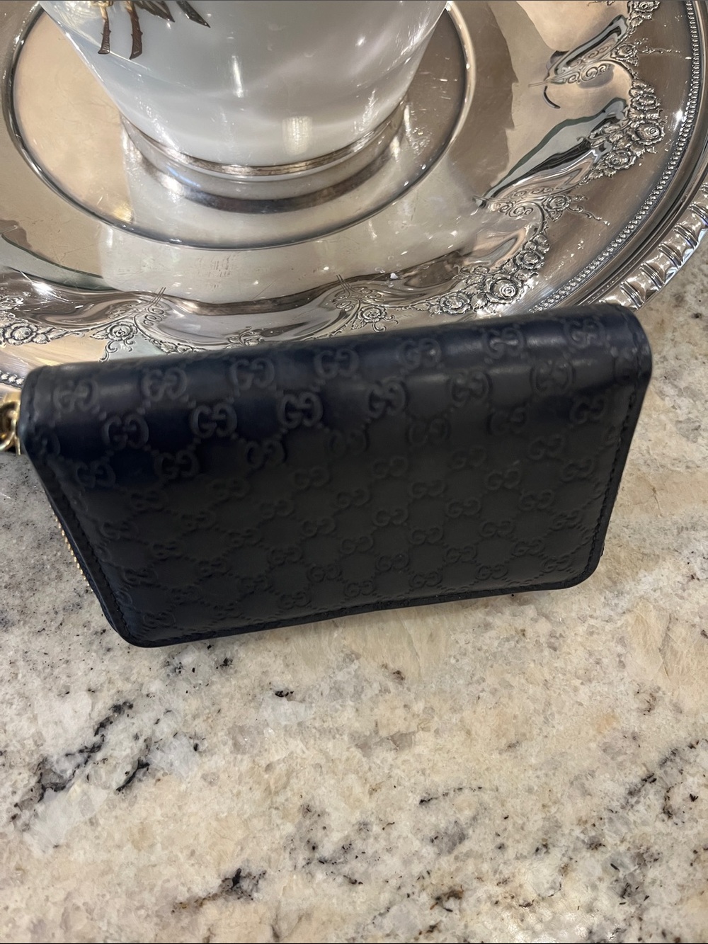 Gucci Dark Navy Blue Embossed GG Zip Wallet with Gold Zipper - Picture 7 of 10